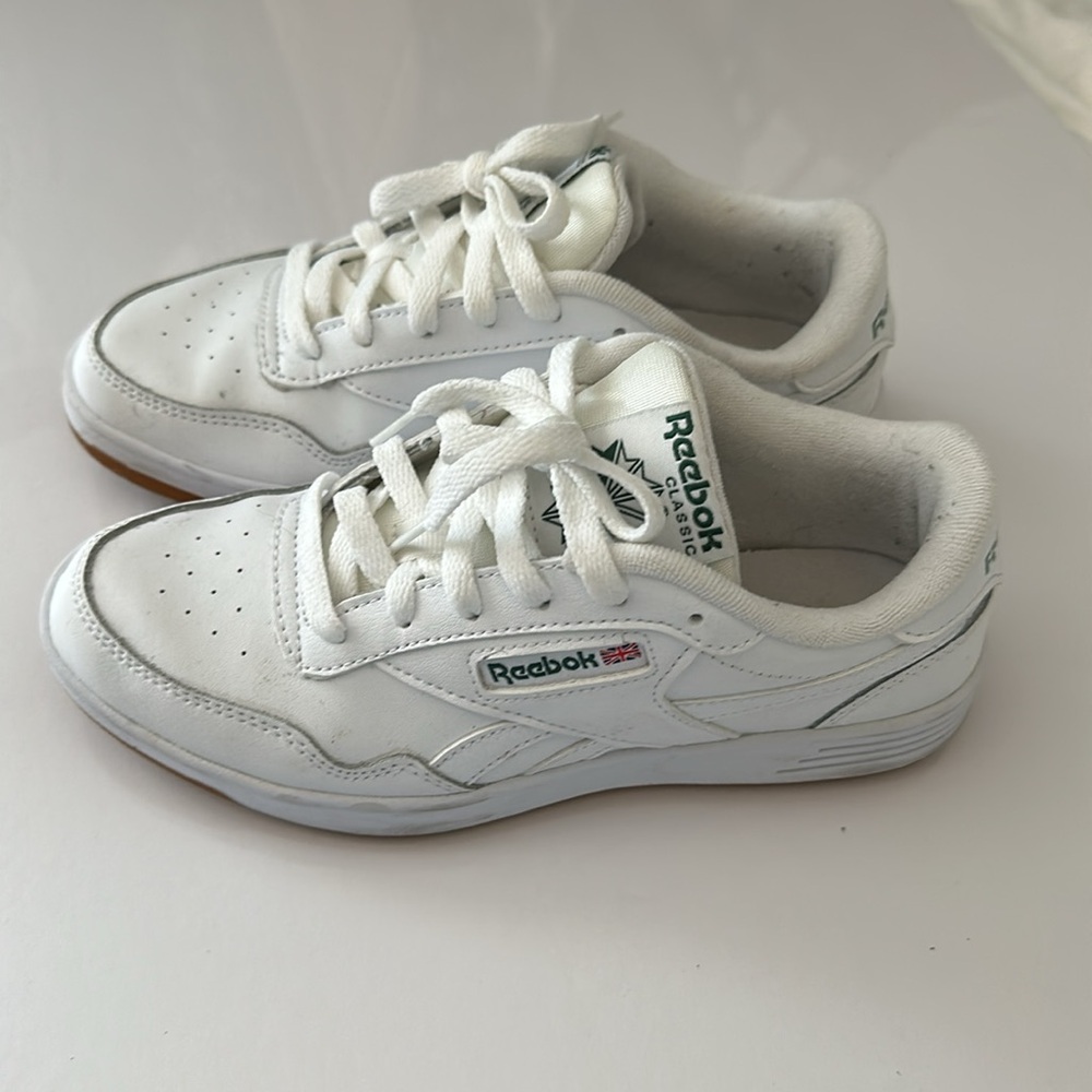 Reebok clubMEMT white